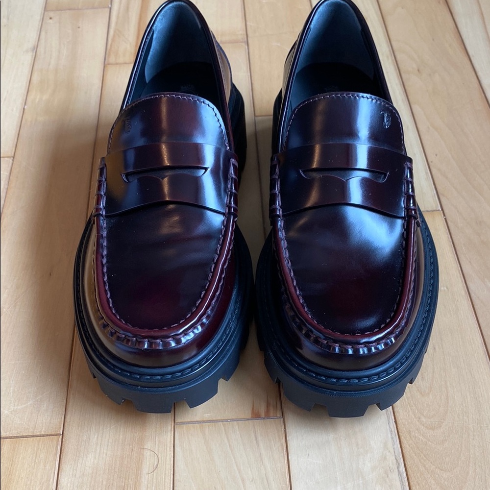 Tod's ox-blood platform Loafers New with box